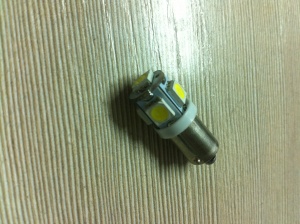 Светодиод 5 LED SMD 24V-4W цоколь белый
